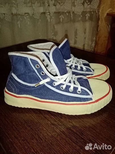 Кеды СССР. Два мяча. 40 размер