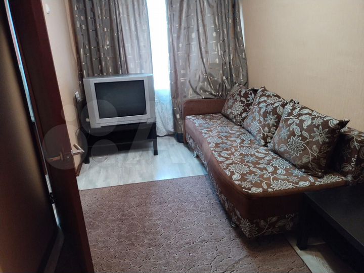 2-к. квартира, 47 м², 3/5 эт.