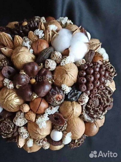 Сухофрукты в букете