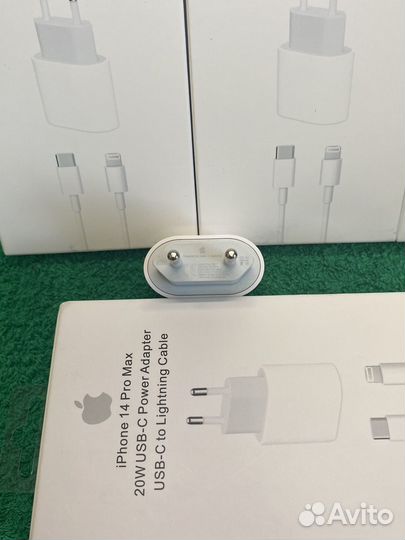 Зарядка на iPhone 20w