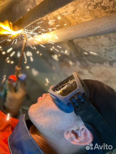 Услуги сварщика. Замена радиаторов отопления