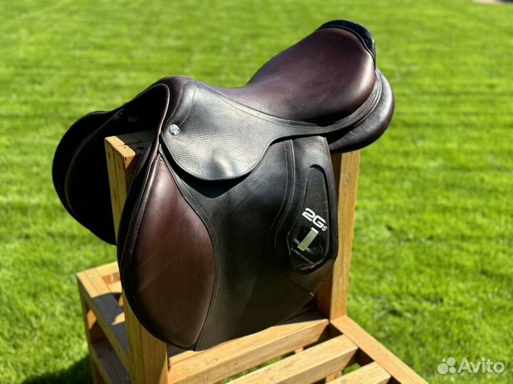 Седло конкурное CWD 2GS карбон 17.5