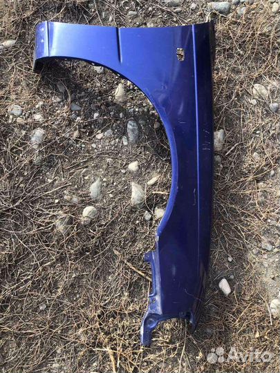 Крыло переднее правое vista