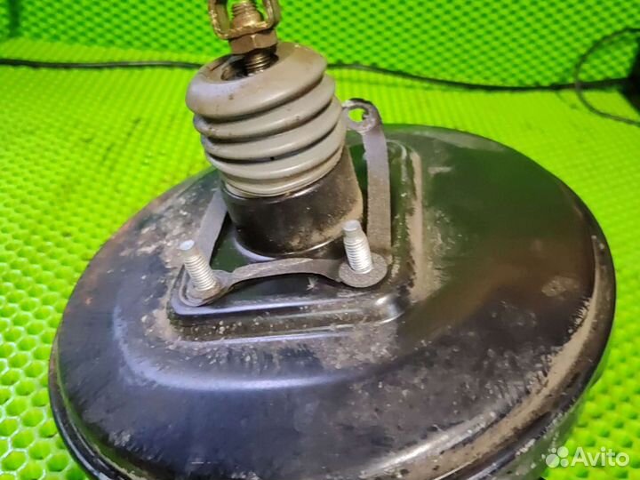 Вакуумный усилитель Паджеро пинин