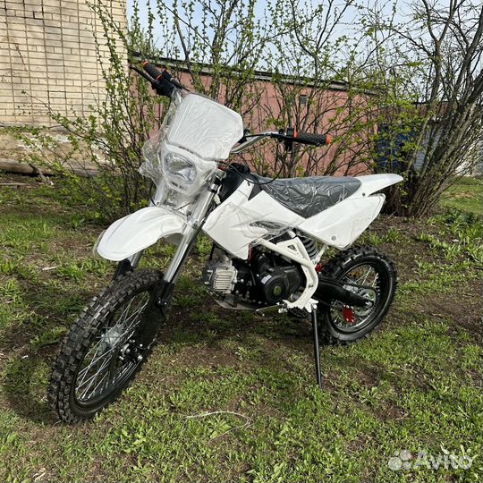 Питбайк новый 125 кубов (Кроссовый мотоцикл)