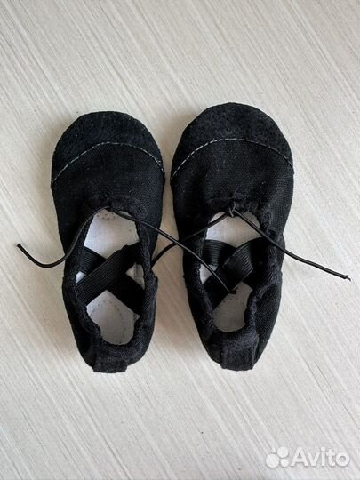 Купальник и чешки для танцев