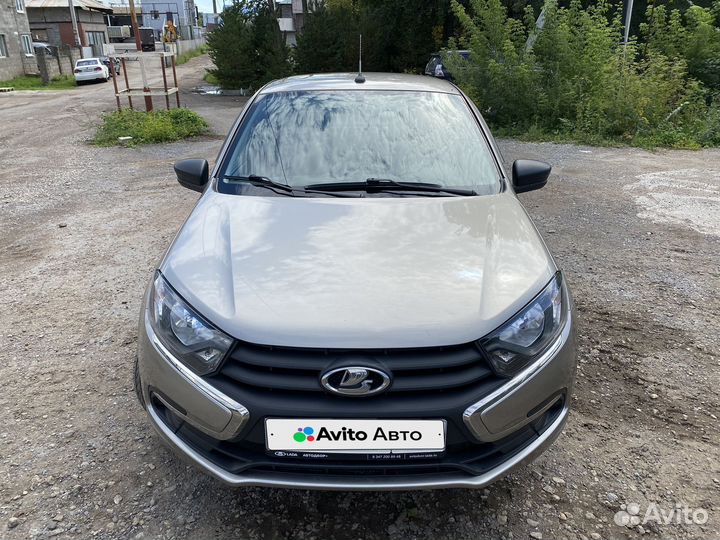 LADA Granta 1.6 МТ, 2021, 43 000 км