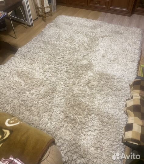 Ковер 2,3 х 1,6 хорошо выстиран