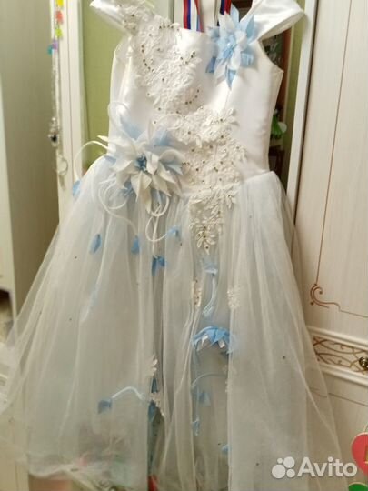 Платье для девочки. Небольшой торг