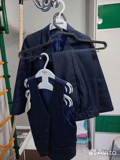 Школьный костюм