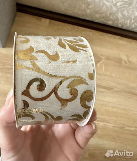 Лента с узором. Лента праздничная. Для упаковки