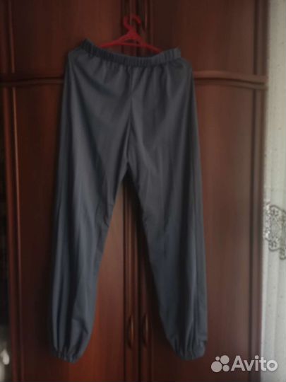 Спортивный костюм женский