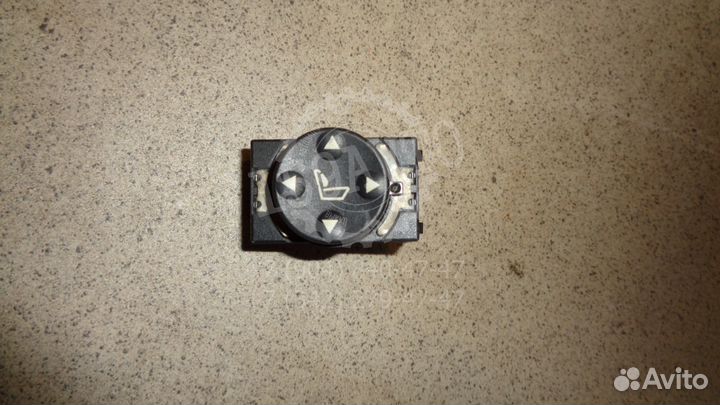 Кнопка регулировки сиденья Land Rover Range Rover