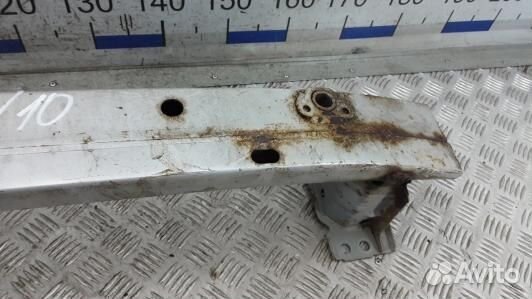 Усилитель бампера передний (кронштейн) toyota auri