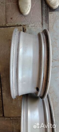 Литые диски r16 largus cross