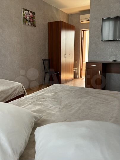 Комната 15 м² в 1-к., 1/2 эт.