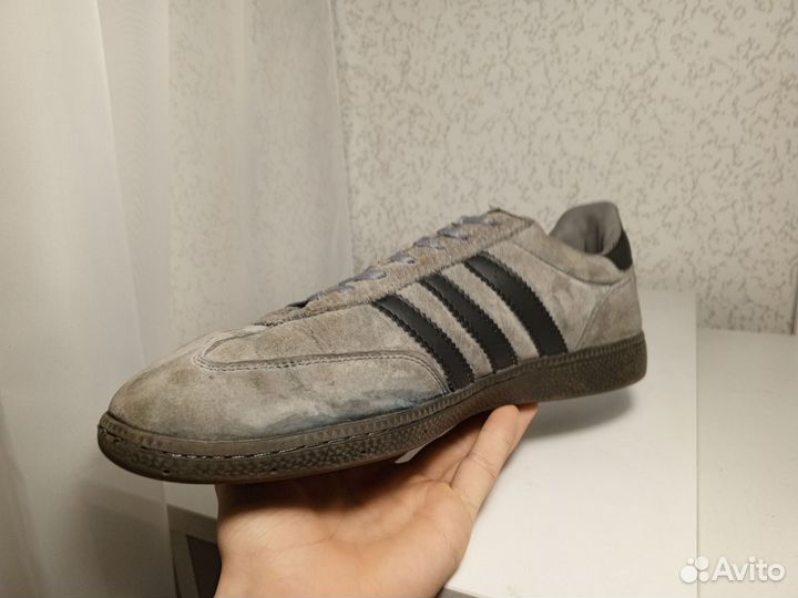 Adidas spezial