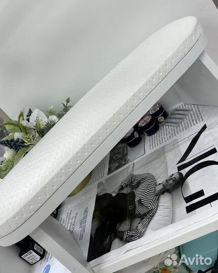 Подставка для рук маникюрная