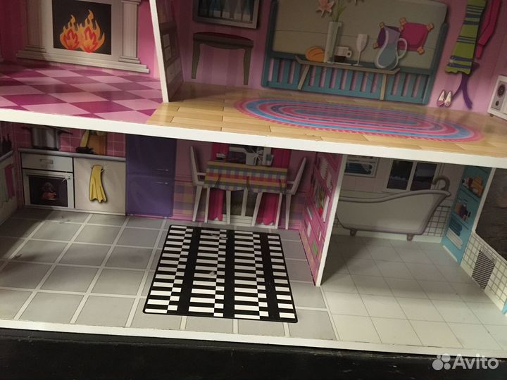 Кукольный домик