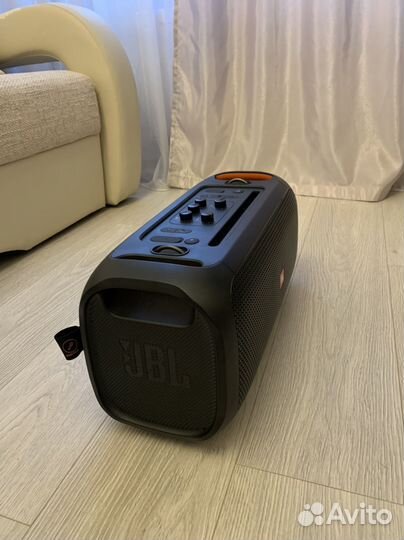 JBL PartyBox On-The-Go Портативная акустика