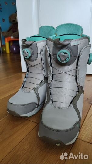 Сноубордические ботинки Burton Felix BOA женские