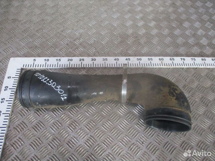 Патрубок воздушного фильтра MAN 81082010572