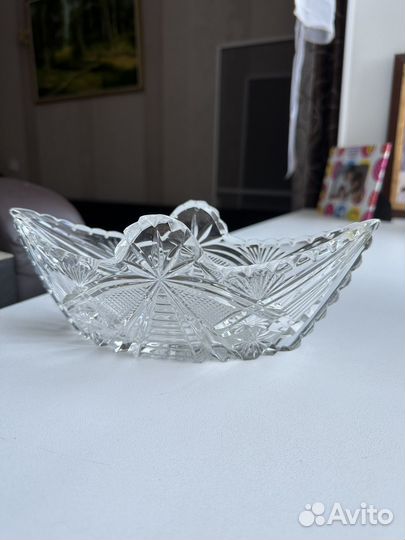 Хрустальная ваза