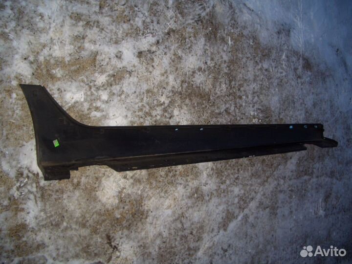 Накладка на порог левая Хёндэ ix35 с10-15г