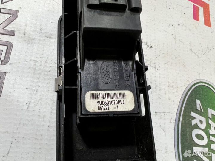 Кнопка стеклоподъемника Land Rover Discovery 3