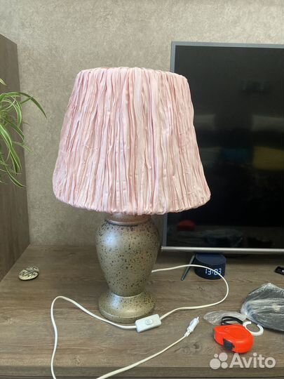 Лампа настольная