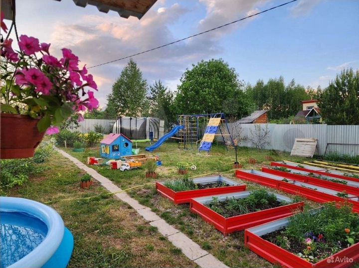 Дача 68 м² на участке 10 сот.