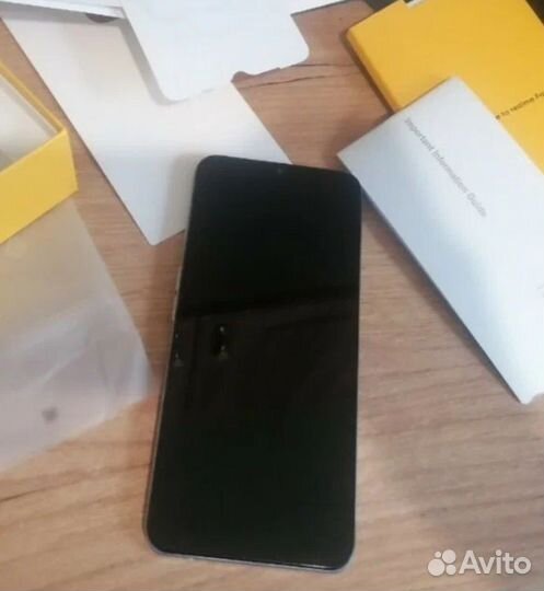 realme C31, 3/32 ГБ