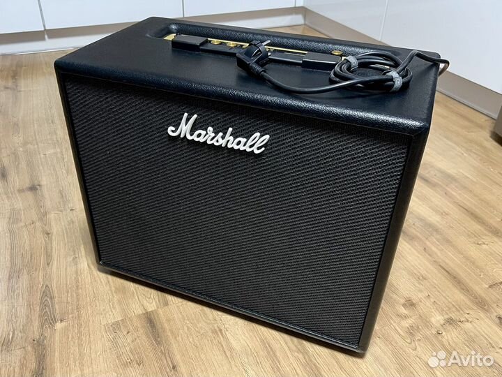 Комбоусилитель Marshall Code 50