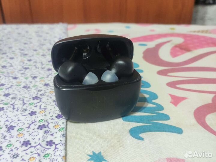 Наушники jbl Tune 215 tws блютуз