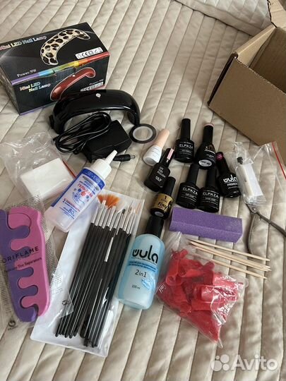 Маникюрный набор с лампой