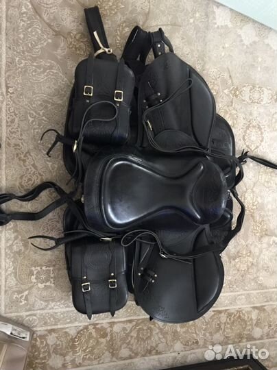 Седло для лошади