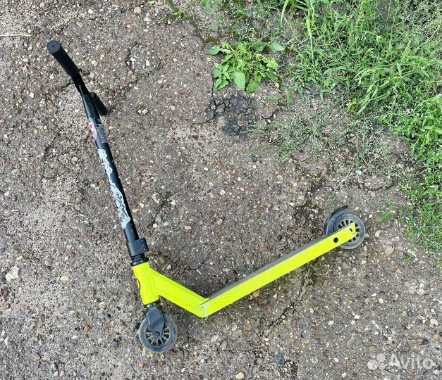 Трюковой самокат