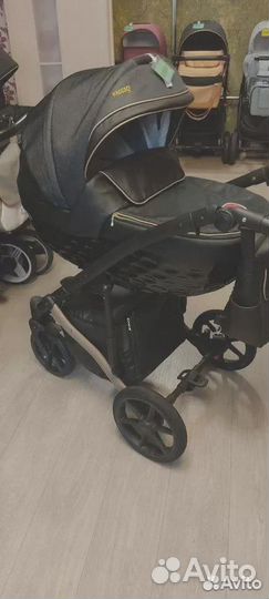 Коляска 3 в 1 Камарелло