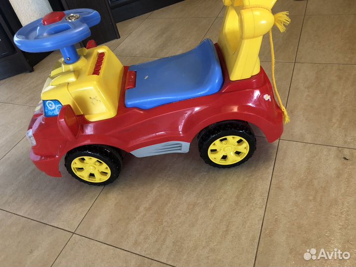 Машинка-каталка