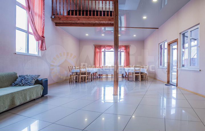 Коттедж 460 м² на участке 30 сот.