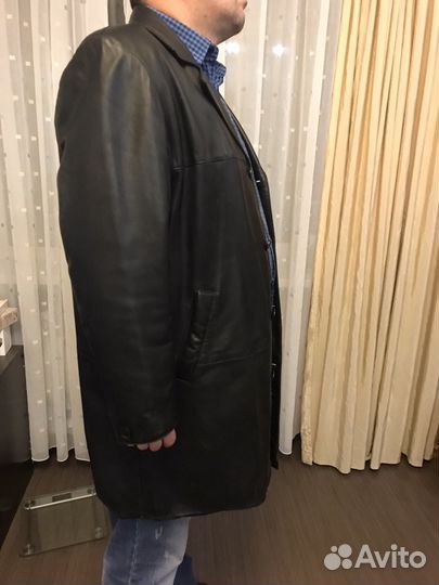 Кожаный плащ