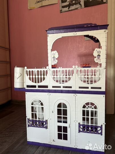 Домик кукольный