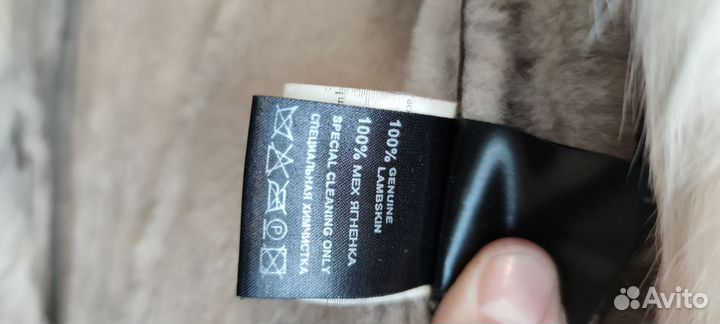 Дубленка натуральная женская с капюшоном