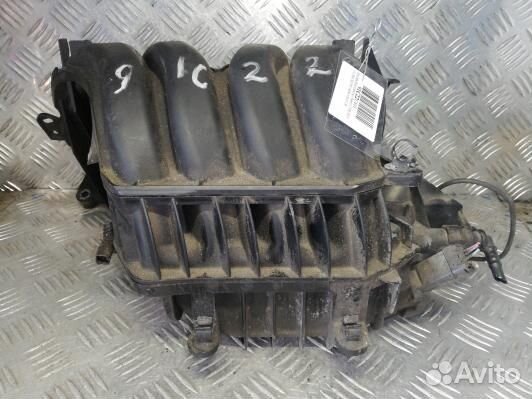 Впускной коллектор бензиновый citroen C4 grand pic