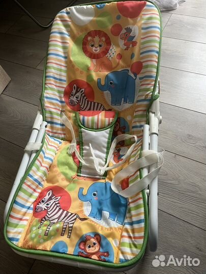 Шезлонг детский