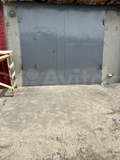 Гараж, > 30 м²