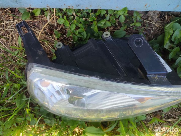 Фара правая на Калину 1