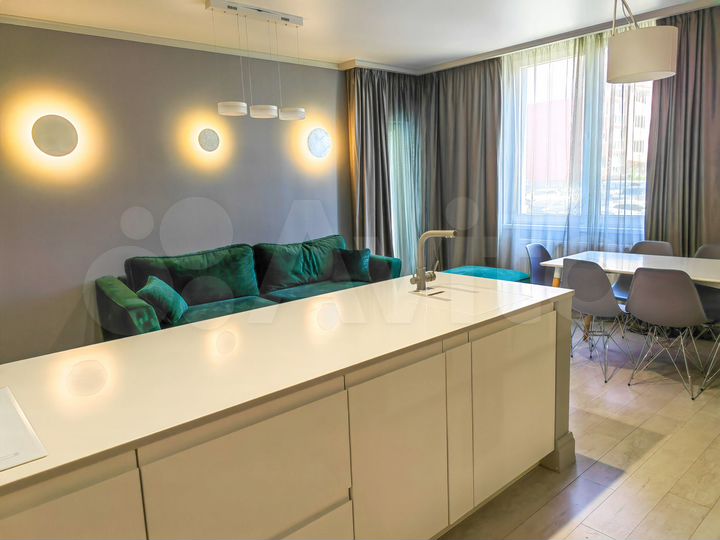 2-к. квартира, 80,5 м², 2/10 эт.