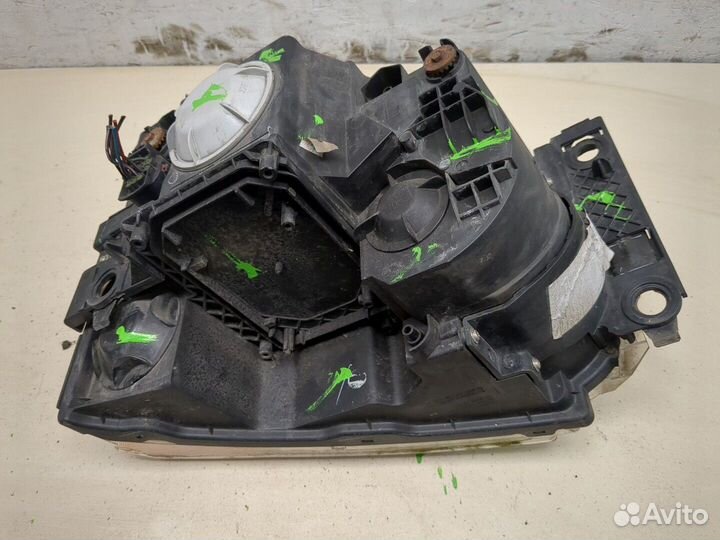 Фара (передняя) Land Rover Discovery 3, 2005