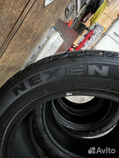 Nexen Winguard Spike WS62 235/55 R19